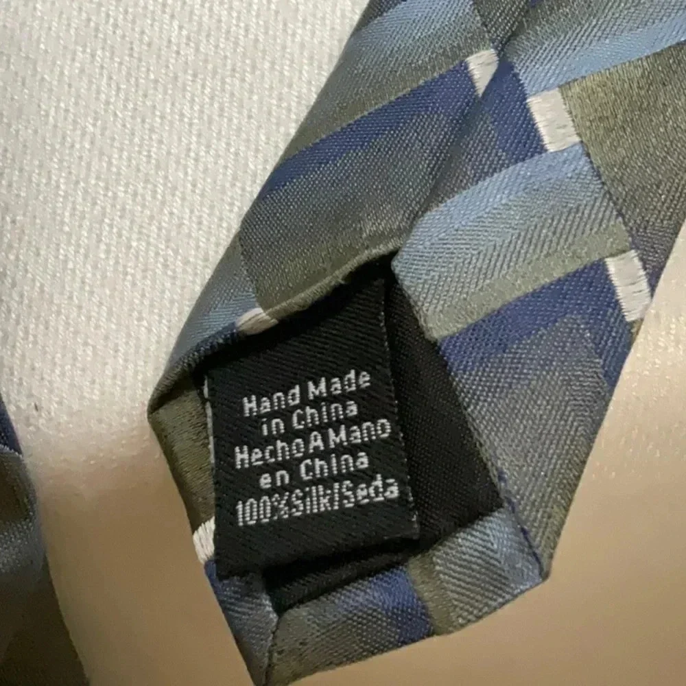 Van HEUSEN